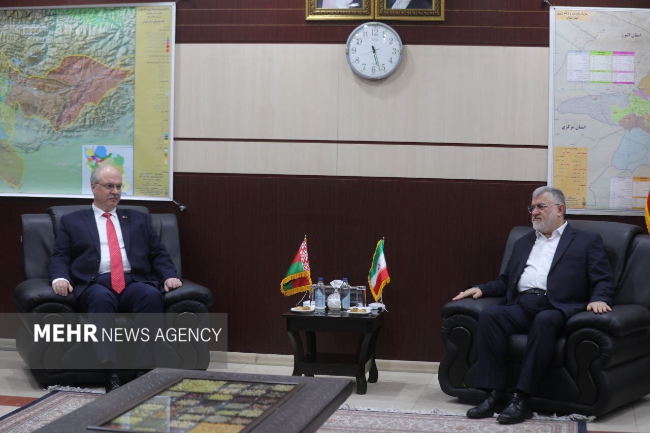 معتمدیان:تهران میتواند به هاب همکاری اقتصادی ایران و بلاروس تبدیل شود معتمدیان:تهران میتواند به هاب همکاری اقتصادی ایران و بلاروس تبدیل شود
