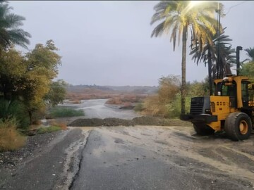 باران محور دلگان به زهکلوت را مسدود کرد