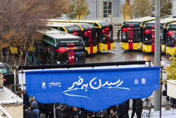 سری دوم از اتوبوس‌های برقی تهران از بندر شهید رجایی ترخیص شد