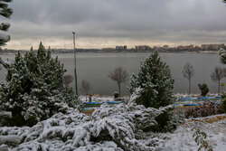 بارش اولین برف پاییزی در اردبیل