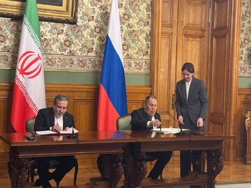 İran ve Rusya arasında mutabakat zaptı imzalandı