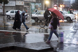 الهی: ورود سامانه بارشی به خراسان رضوی؛ تندباد مشهد را فرا می گیرد