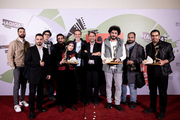 مرکز مستند سوره از جشنواره «سینماحقیقت» دستپر بازگشت مرکز مستند سوره از جشنواره «سینماحقیقت» دستپر بازگشت