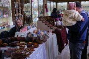 بازارچه صنایع دستی باید در همه شهرستان های همدان راه اندازی شود