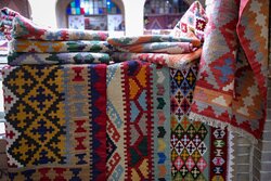 صنایع‌دستی مازندران زیر چتر مشکلات؛ هزینه‌ها بالا و بازار محدود