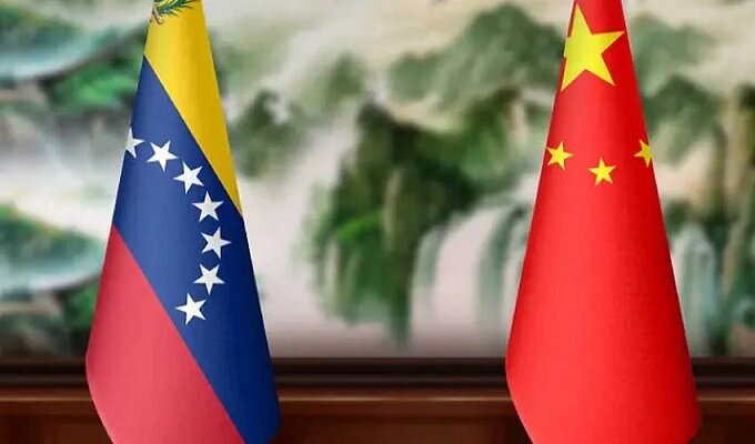 Çin'den Venezuela'ya destek