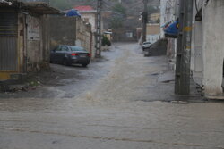 خیابان‌های شهر میناب غرق در سیلاب