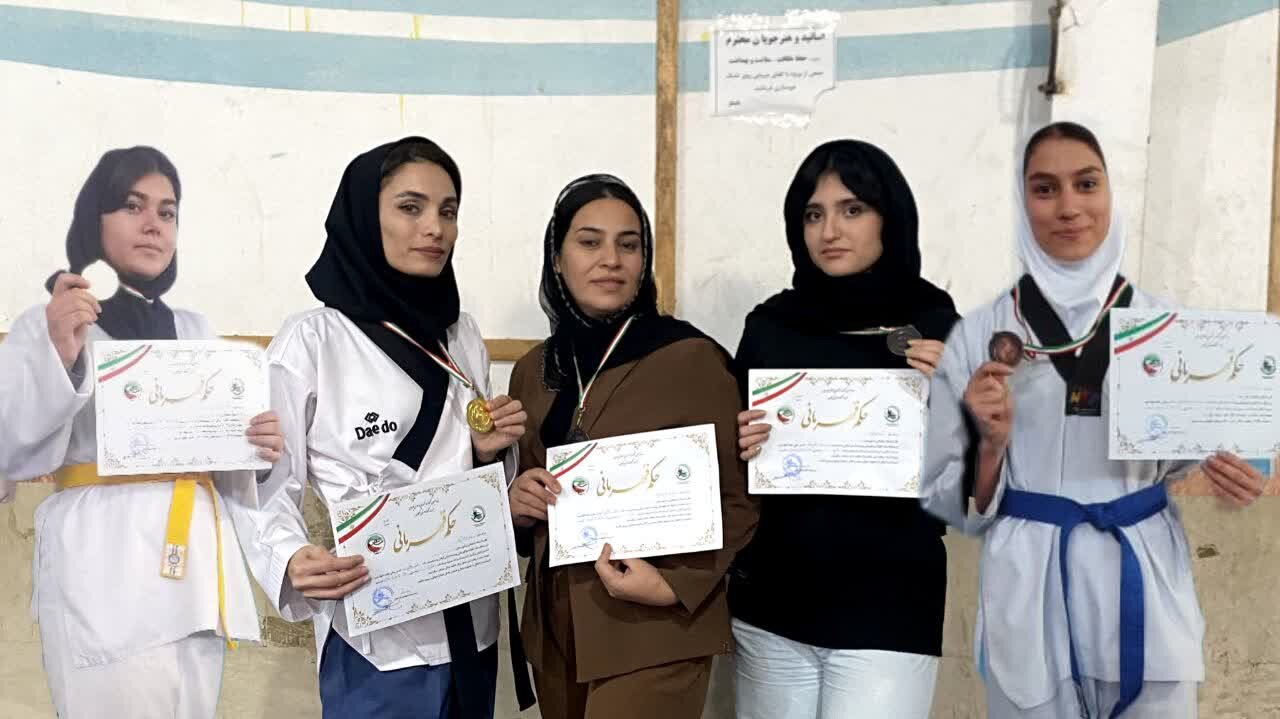 درخشش دختران تکواندوکار آستارایی در مسابقات قهرمانی پومسه گیلان درخشش دختران تکواندوکار آستارایی در مسابقات قهرمانی پومسه گیلان