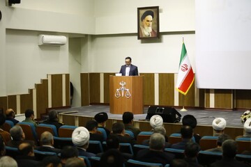 عدالت‌محوری و قانون‌مداری رویکرد اصلی دادستانی قم خواهد بود