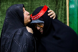 دورهمی یلدایی شهدایی