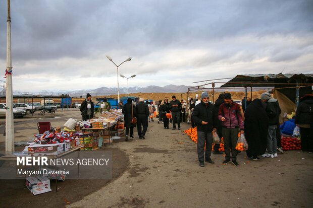 بازار خرید شب یلدا در بجنورد