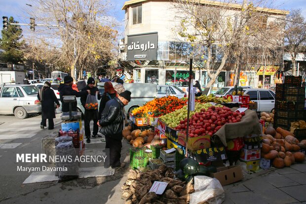 بازار خرید شب یلدا در بجنورد
