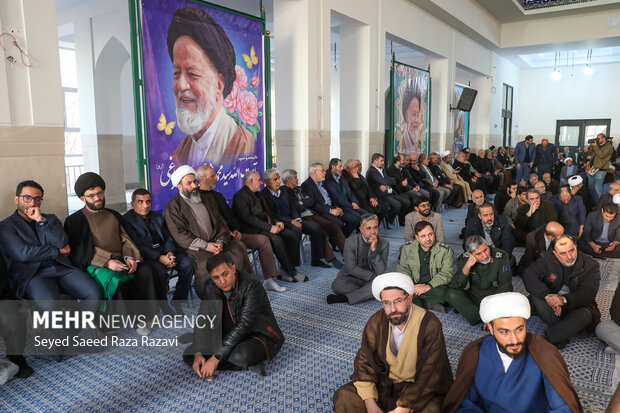 Funeral for Ayatollah Shah-Cheraghi
