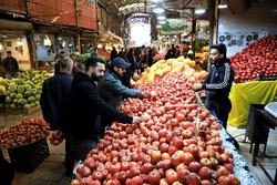 «یلدا» در تنگنای اقتصادی؛ وقتی دخل و خرج همخوانی ندارد