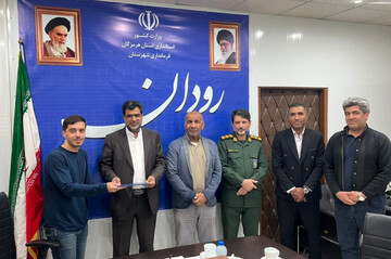 رودان قطب دو و میدانی کشور؛ تأکید فرماندار بر حمایت از ورزشکاران