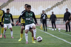 پرسپولیس منتظر پیشنهاد خیبر برای جذب هافبک جوان