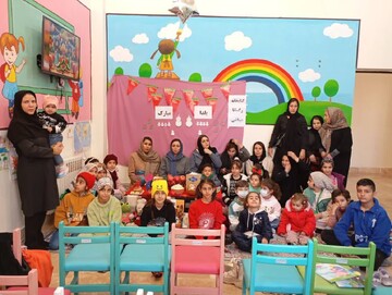 شب یلدا با طعم کتاب و قصه در کتابخانه‌های عمومی اسلام‌آبادغرب