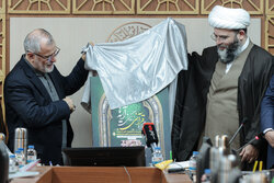 پوستر نخستین جشنواره قرآنی زندگی با آیه‌ها رونمایی شد