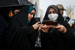 İmam Rıza Türbesi'nin çay evi