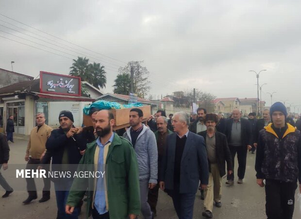 پدر شهید «ناصر انسان پرست» در جوار فرزندش آرام گرفت