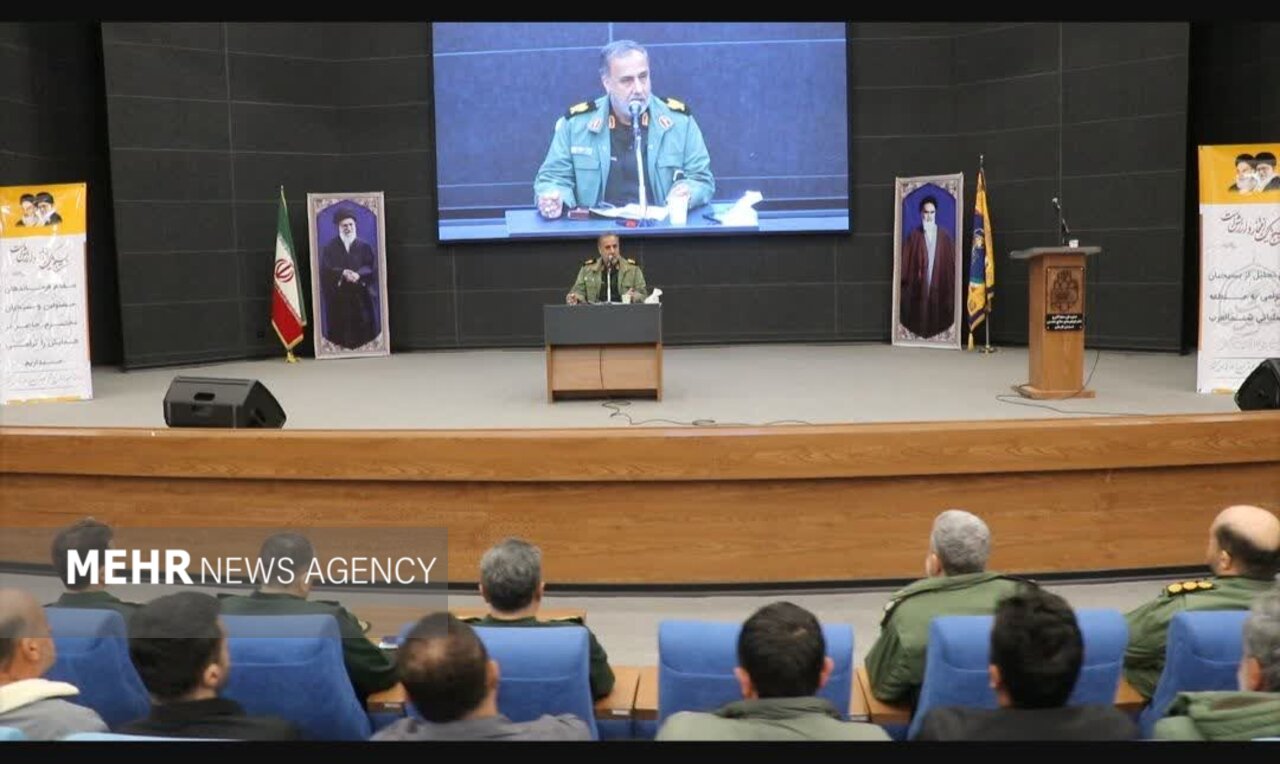 سردار لطفی: سرمایه اصلی انقلاب نیروهای مؤمن و متعهد هستند سردار لطفی: سرمایه اصلی انقلاب نیروهای مؤمن و متعهد هستند