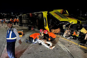 ۱۵ کشته و ۱۹ زخمی در تصادف اتوبوس در شهر سمارانگ اندونزی