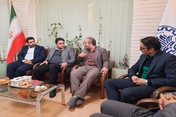 تقدیر دانشگاه صنعتی شریف از معاون حمل ونقل شهردار تهران