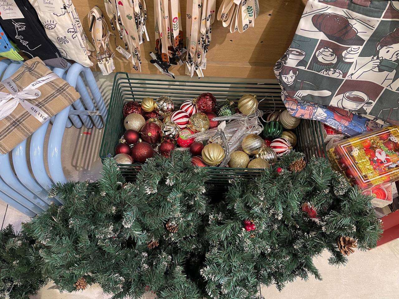 شادی قرضی کریسمس با فاکتور میلیونی!