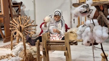 صادرات الحرف اليدوية تبلغ 400 مليون دولار؛ الفن الإيراني يتألق في الأسواق العالمية