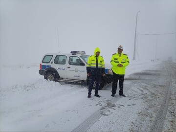 پاشایی: تردد در گردنه زمزیران سردشت بدون زنجیرچرخ ممکن نیست