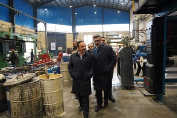 بازدید استاندار قزوین از دو واحد صنعتی در البرز