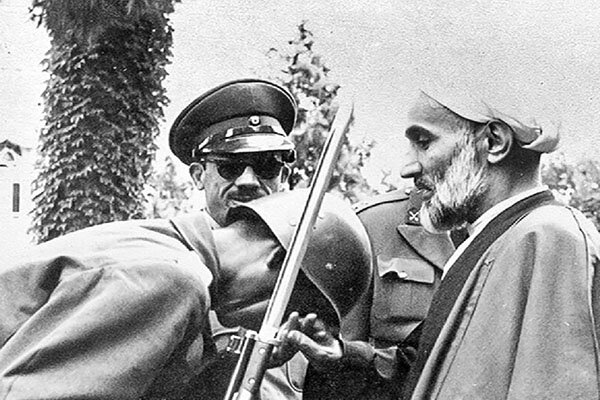 او سراسر ایران را به مبارزه با بهائیت واداشت! او سراسر ایران را به مبارزه با بهائیت واداشت!