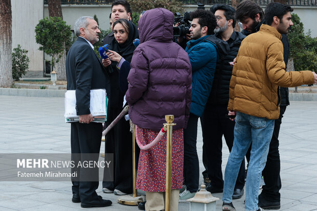 علیرضا کاظمی وزیر آموزش و پرورش در حاشیه جلسه هیئت دولت