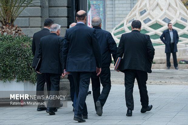 حاشیه جلسه هیئت دولت