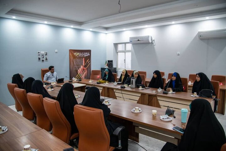 کارگاه اولین رویداد هنری «باهنران» در هرمزگان برگزار شد