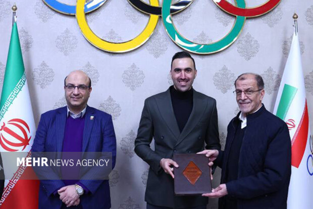 علی پاکدامن رئیس کمیسیون ورزشکاران کمیته ملی المپیک شد