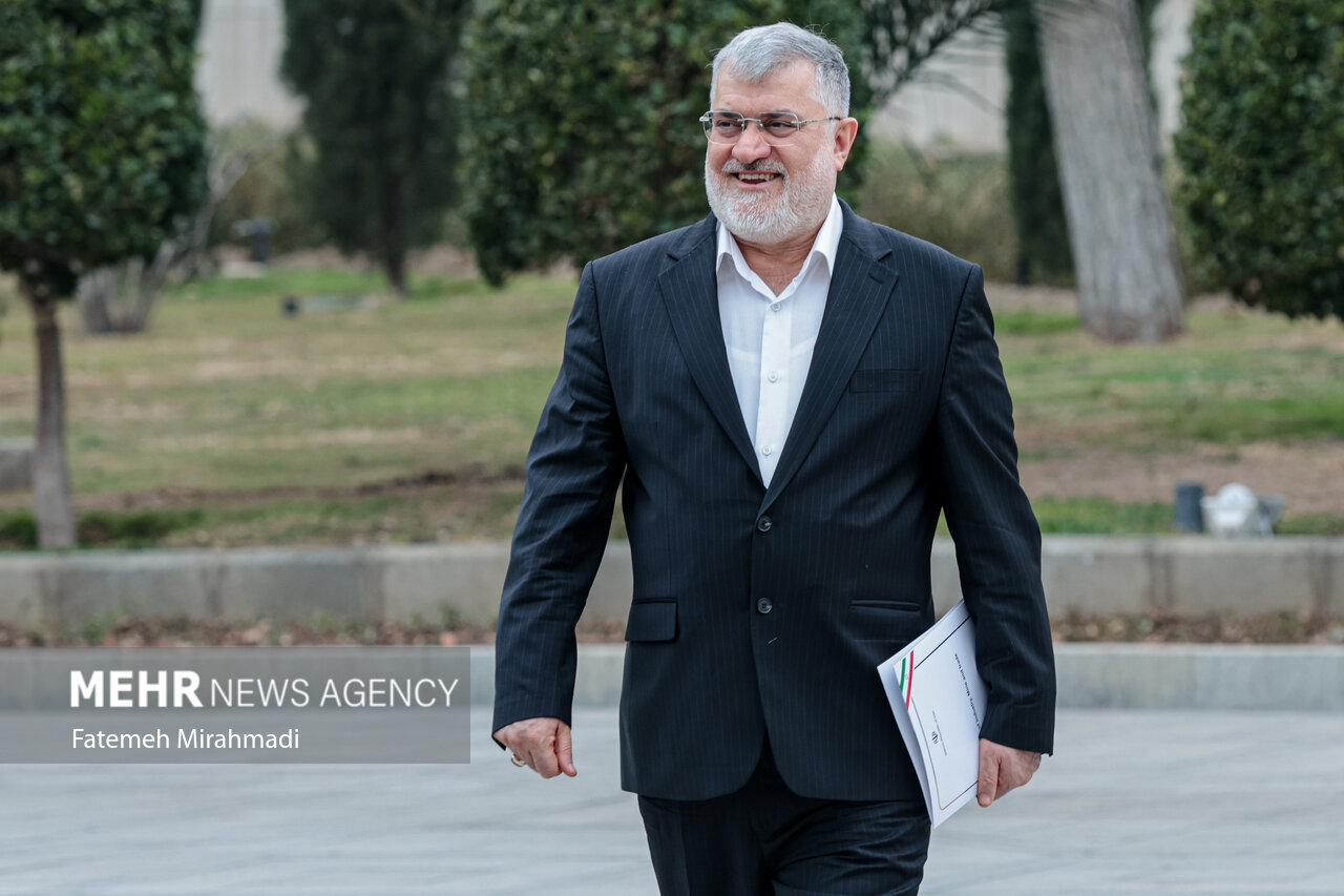 تهران،دولت،معتمديان،گذشته،مترو،مشاركت،بحث،شهرداري،عمومي،ادام ...