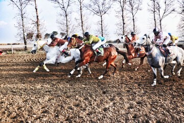 فینال روز دوم کورس گنبدکاووس با جوایز ۳۰ میلیاردی