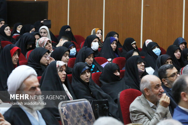 آیین نکوداشت حکیم تربیت، استاد دکتر علی قائمی امیری