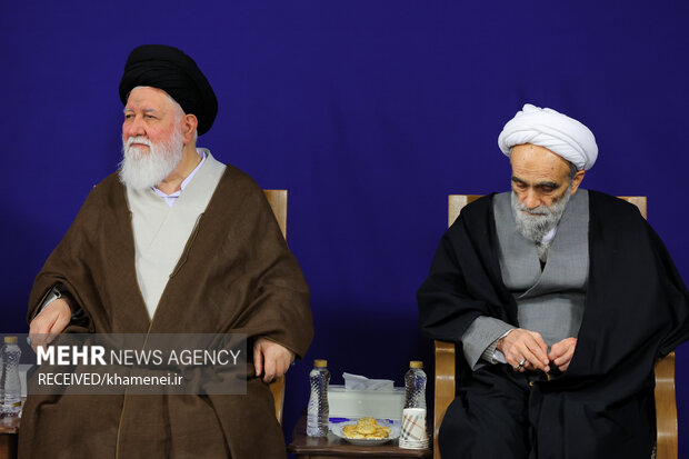 دیدار اعضای ستاد برگزاری کنگره بزرگداشت آیت‌الله العظمی میلانی با رهبر معظم انقلاب اسلامی