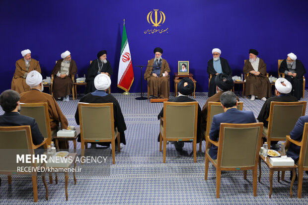 دیدار اعضای ستاد برگزاری کنگره بزرگداشت آیت‌الله العظمی میلانی با رهبر معظم انقلاب اسلامی