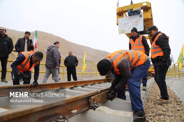 سفر وزیر راه و شهر سازی به اردبیل