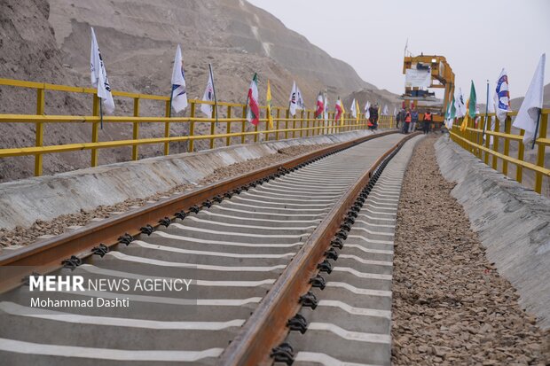 سفر وزیر راه و شهر سازی به اردبیل
