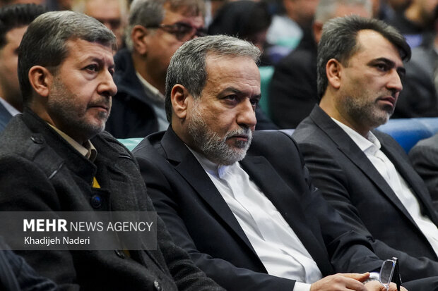 سفر یک روزه سید عباس عراقچی، وزیر امور خارجه ایران به اصفهان