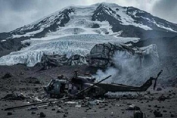 ۵ کشته در سقوط بالگرد امداد در کوه کلیمانجارو