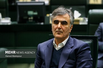 استعفای دوباره فرزین تکذیب شد