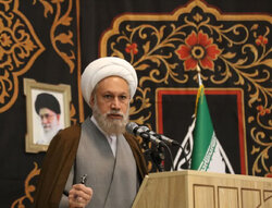 آیت الله دژکام: اقتصاد مقاومتی باید مردمی، دانش‌بنیان و عادلانه باشد