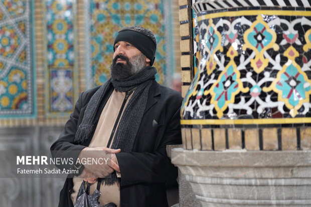 حال و هوای حرم بانوی کرامت در شب لیله الرغایب