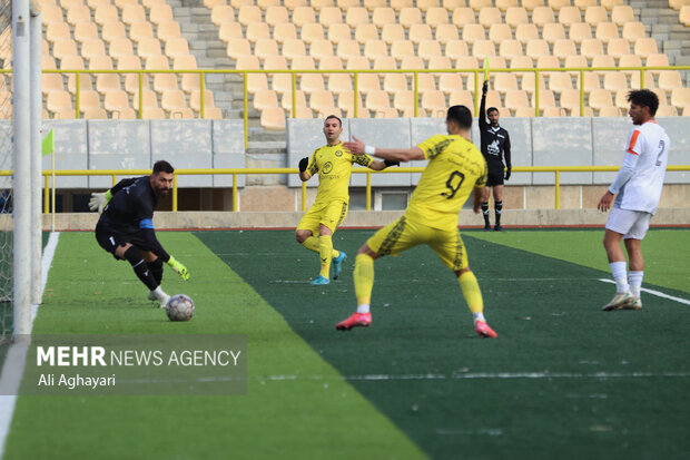 لیگ فوتبال آزادگان - نود ارومیه و مس کرمان