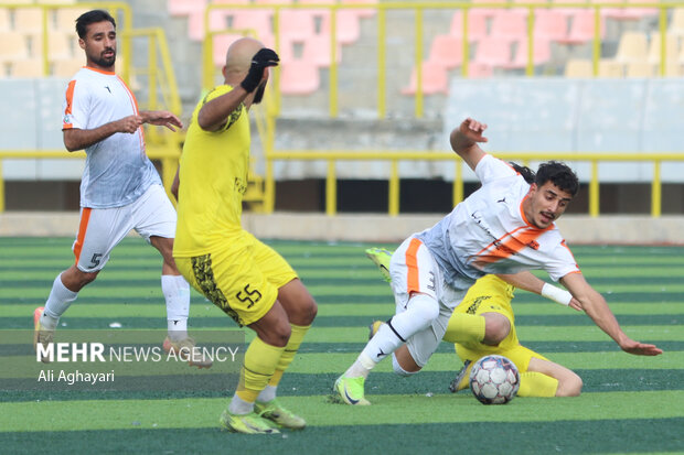 لیگ فوتبال آزادگان - نود ارومیه و مس کرمان